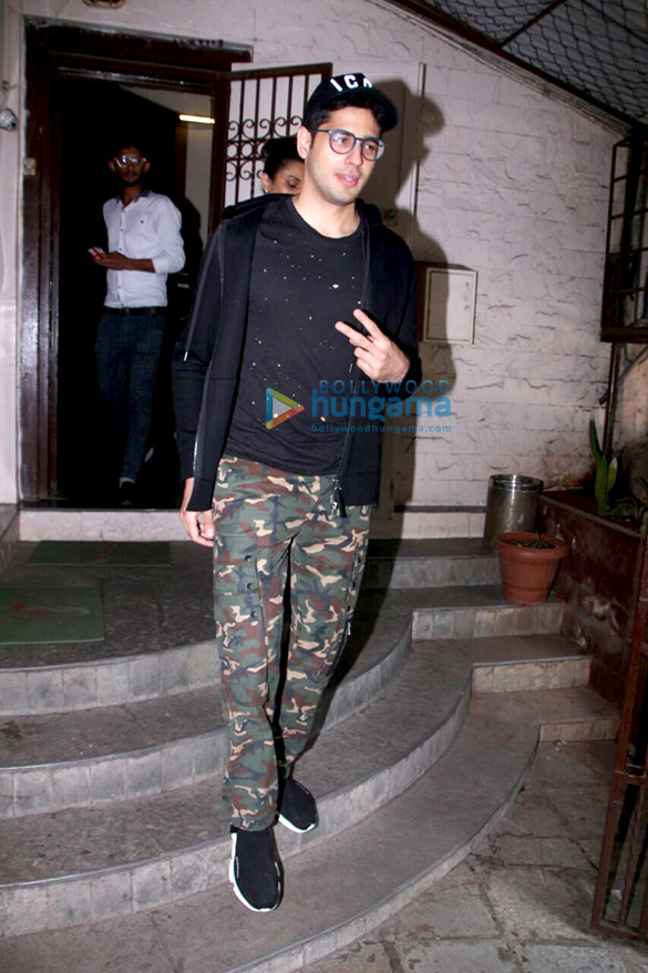 sidharth malhotra spotted at purple haze studio for dubbing for his ad shoot 2
