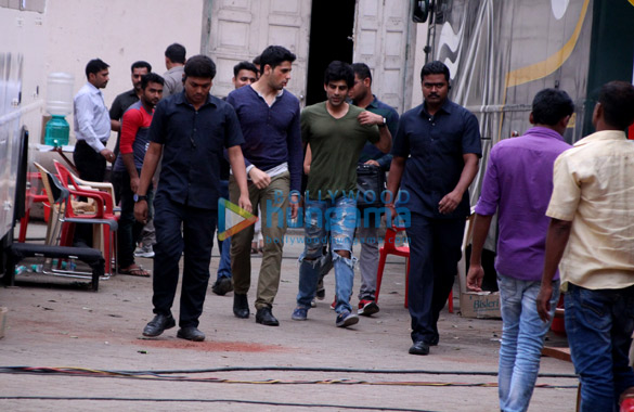 Sidharth Malhotra and Sonakshi Sinha snapped after a photoshoot for ‘Ittefaq’ in Mehboob Studio Sidharth Malhotra and Sonakshi Sinha snapped after a photoshoot for ‘Ittefaq’ in Mehboob Studio