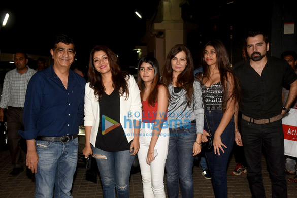 varun dhawan alia bhatt taapsee pannu remo dsouza and kiara advani grace the screening of judwaa 2 at pvr juhu 56