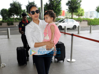 Aamir Khan, Katrina Kaif, Anil Kapoor, Aahana Kumra and others spotted at the airport