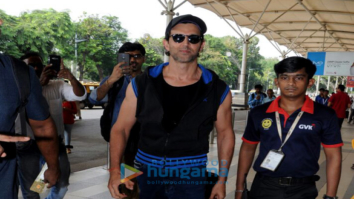 Hrithik Roshan, Sussanne Khan and their children spotted heading to Goa