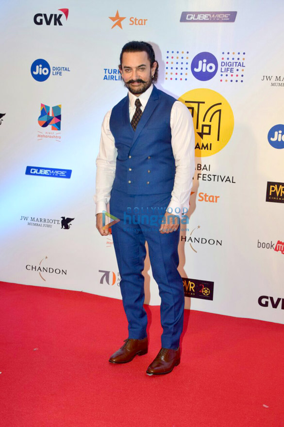 aamir khan kiran rao zaira wasim and others at mami film festival 2017 9