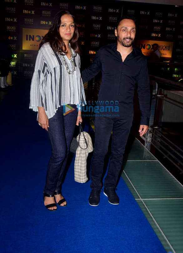 aamir khan launches inox insignia 4