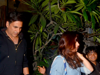 Akshay Kumar & Twinkle Khanna snapped after dinner at Pali Bhuvan
