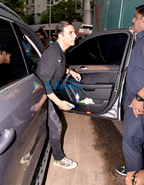 akshay kumar and katrina kaif snapped attending a martial arts event 5