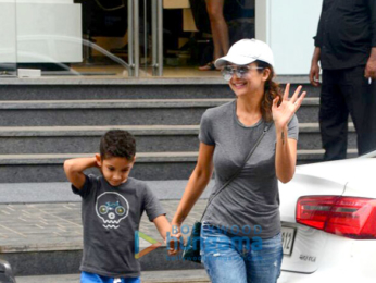 Amrita Arora snapped with her son at a salon