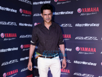 Badshah and Miss Diva contestants at Yamaha music video launch