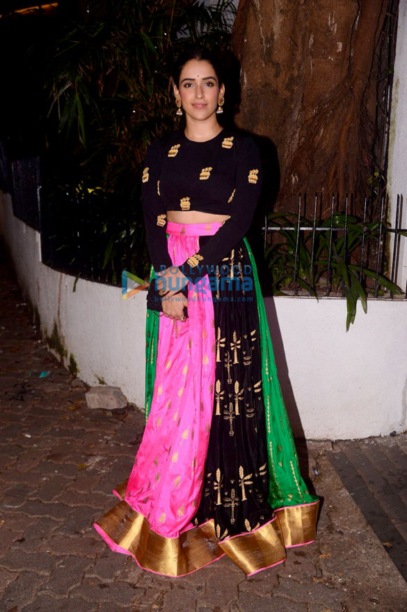 celebs grace aamir khans diwali bash 8 2