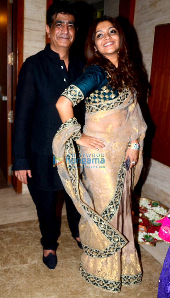 celebs grace bhushan kumars diwali party 5
