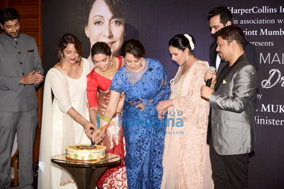 deepika padukone graces the launch of hema malinis book at jw marriott 3