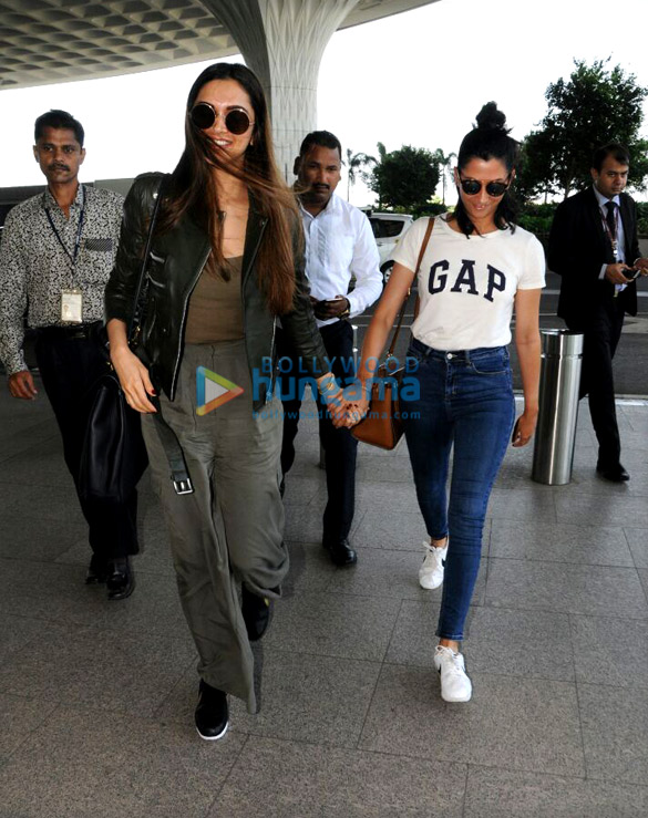 emraan deepika and shruti snapped at the airport 7