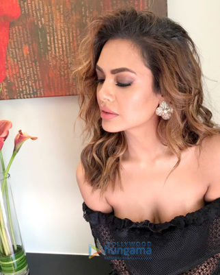 Celebrity Photos of Esha Gupta