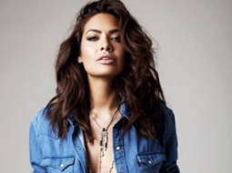 HOTNESS: Esha Gupta adds oomph to the denim-on-denim trend
