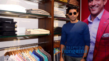 Farhan Akhtar graces the launch of the Linen Club store
