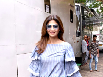 Golmaal Again cast on the sets of Aunty Boli Lagao Boli