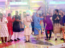 Team of Golmaal Again on the sets of ‘Taarak Mehta Ka Ooltah Chashmah’