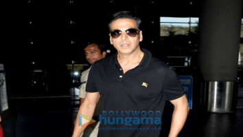 Akshay Kumar snapped at the airport