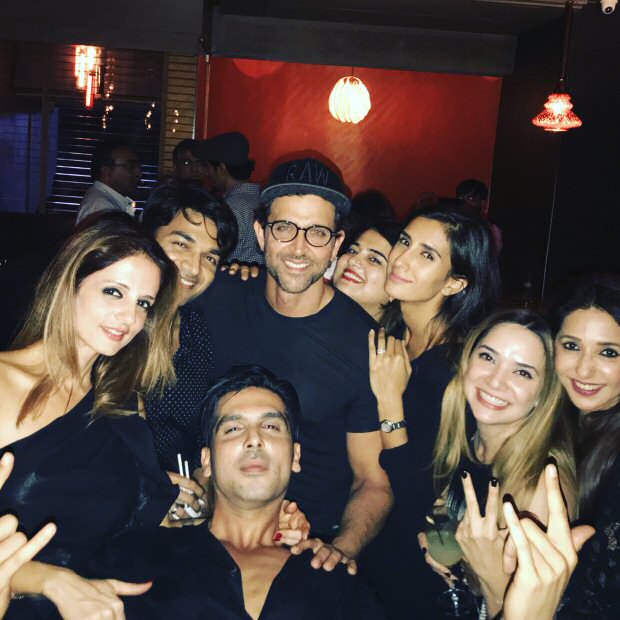 INSIDE PHOTOS Hrithik Roshan, Karan Johar, Zayed Khan celebrate Sussanne Khan's 39 birthday (4)