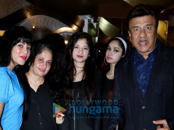 Jacqueline Fernandez, Taapsee Pannu, Sajid Nadiadwala, Anu Malik at 'Judwaa 2' success bash