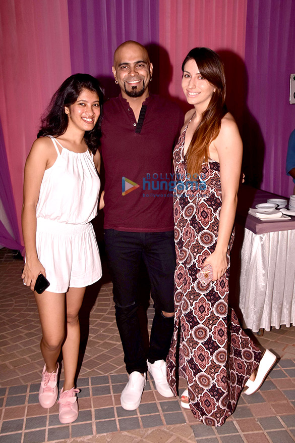 karanvir and teejays daughters birthday party 13