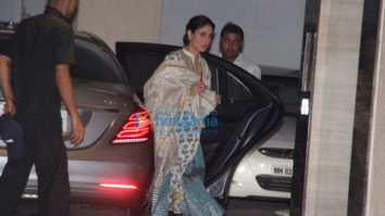 Kareena Kapoor Khan and Karisma Kapoor snapped at her mother’s house