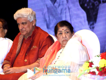 Lata Mangeshkar and Javed Akhtar grace Hridaynath Mangeshkar Awards at Shanmukhanan hall