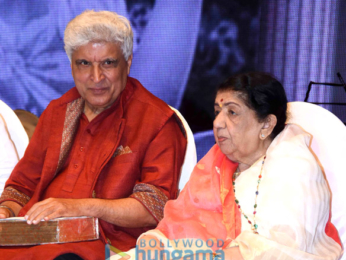 Lata Mangeshkar and Javed Akhtar grace Hridaynath Mangeshkar Awards at Shanmukhanan hall