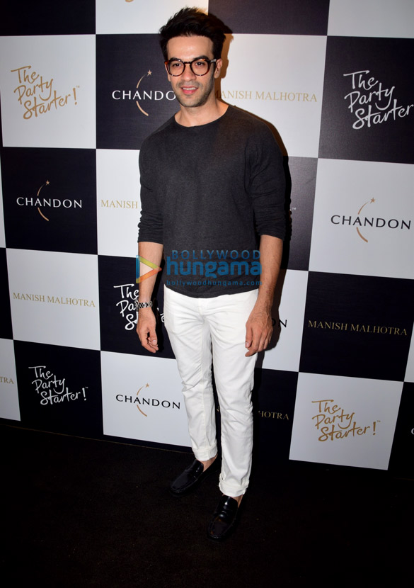 moet chandon and manish malhotras bash at the party starter 5
