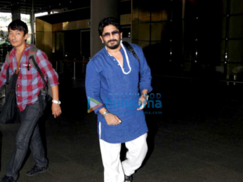 Parineeti Chopra, Arshad Warsi, Ajay Devgn airport arrive from Delhi after Golmaal Again promotions