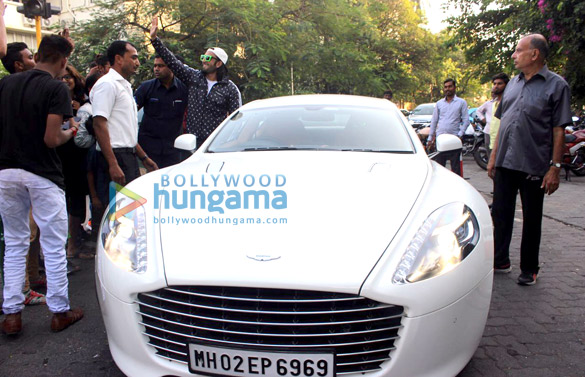 ranveer singh snapped in a fun mood in mumbai 6