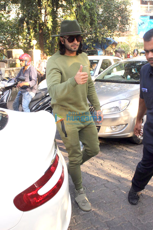 ranveer singh spotted at dubbing studio 2