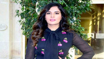 Richa Chadha, Zaira Wasim and Sumeet Vyas attend ‘Mumbai Manthan 2017’