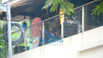 Taimur spotted in his balcony enjoying some quality time with his grandmother