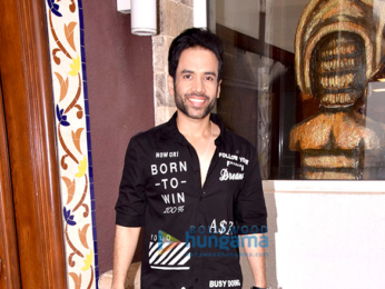 Team of 'Golmaal Returns' snapped at the media interviews
