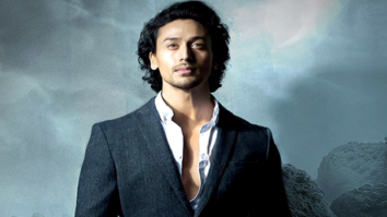 Tiger Shroff lands on the sets of Baaghi 2 quite literally Tiger Shroff lands on the sets of Baaghi 2 quite literally