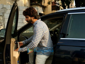 Varun Dhawan spotted at Shoojit Sircar's office