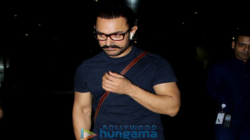 Aamir Khan arrives at the airport-
