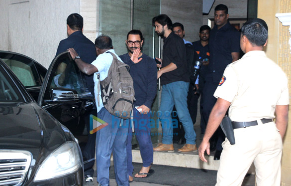 aamir khan snapped at a recording studio 2