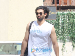 Aditya Roy Kapur, Sooraj Pancholi, Shahid Kapoor and Mira Rajput spotted at Reset Gym