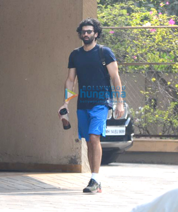 aditya roy kapur snapped at the gym 2 2