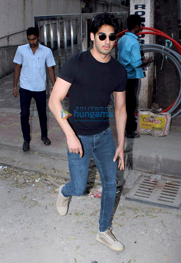 ahaan shetty snapped at a clinic in bandra 2
