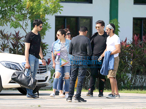 Alia Bhatt, Deepika Padukone and Sidharth Malhotra snapped at Shah Rukh Khan’s birthday party in Alibaug Alia Bhatt, Deepika Padukone and Sidharth Malhotra snapped at Shah Rukh Khan’s birthday party in Alibaug
