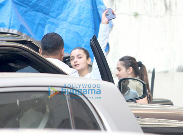 alia bhatt snapped outside her gym 6