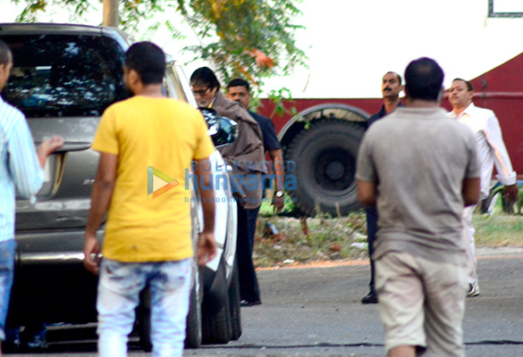 amitabh bachchan spotted at the filmcity for an ad shoot 2