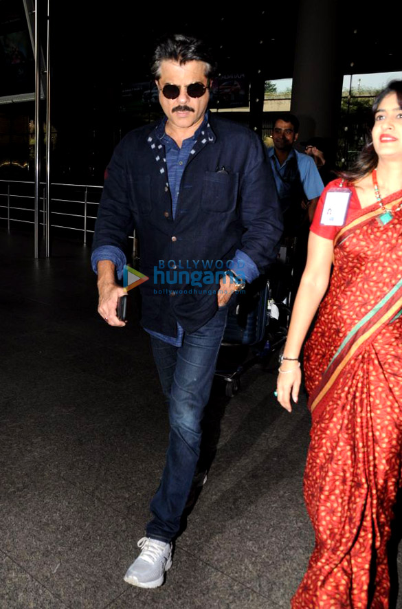anil kapoor yami gautam and others snapped at the airport 1