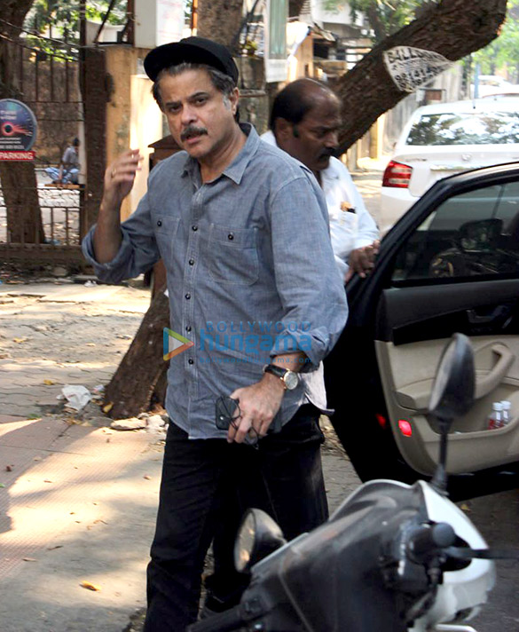 anil kapoor spotted at bblunt salon 5