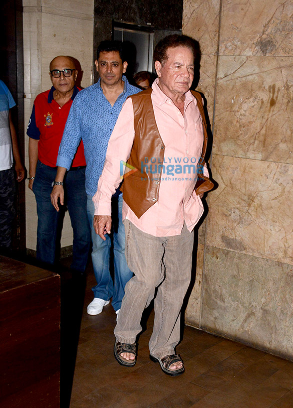 arbaaz khan and salim khan grace a special screening of tera intezaar 3