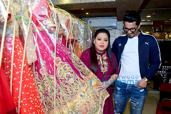 bharti singh harsh limbachiyaa visit neeta lullas store 6
