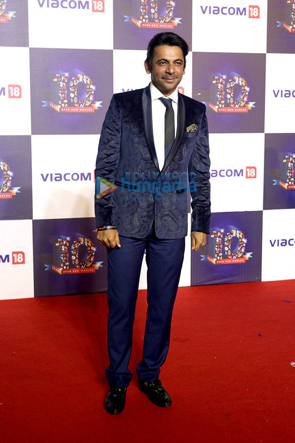 celebs attend 10th anniversary bash of viacom 18 motion pictures 12