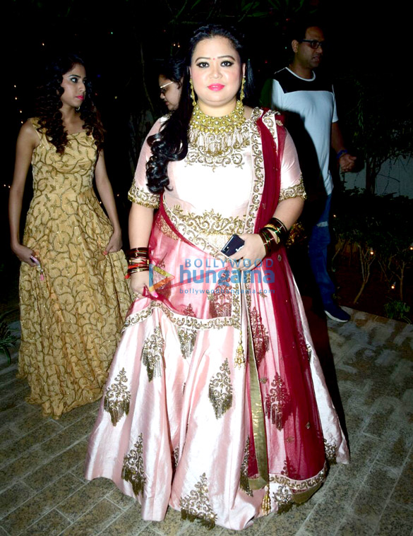 celebs grace harsh limbachiyaa and bharti singhs mata ki chowki 6